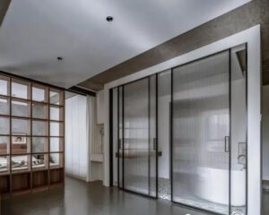 patterned-glass-entrance-door-800x640